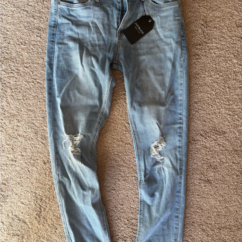 Stylish Blue Distressed Women Jeans